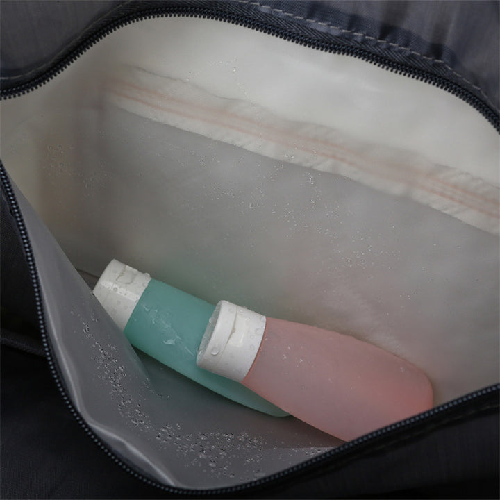 Multi-Pocket Quilted Duffle Bag