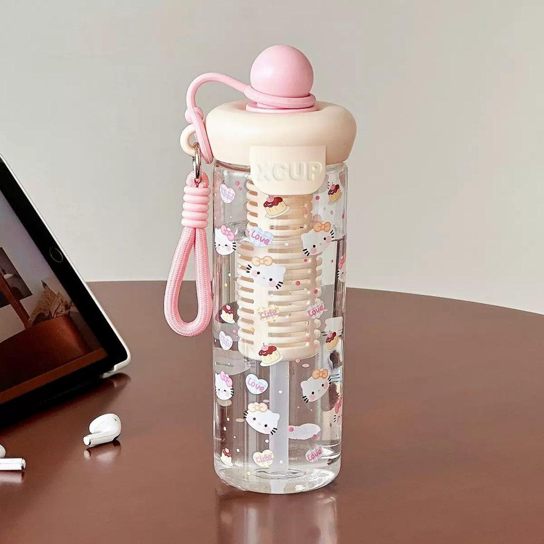 Women’s water bottle with cheerful design and fruit infusion insert Bowlift