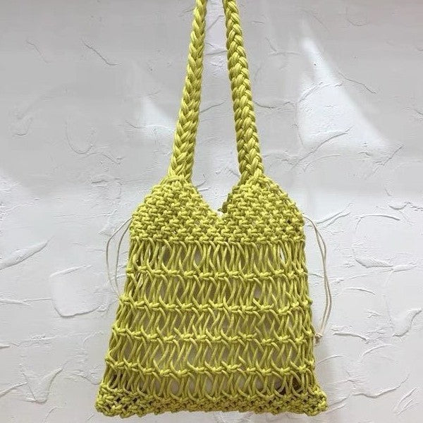 Hand-knotted shoulder bag with fine mesh design Bowlift