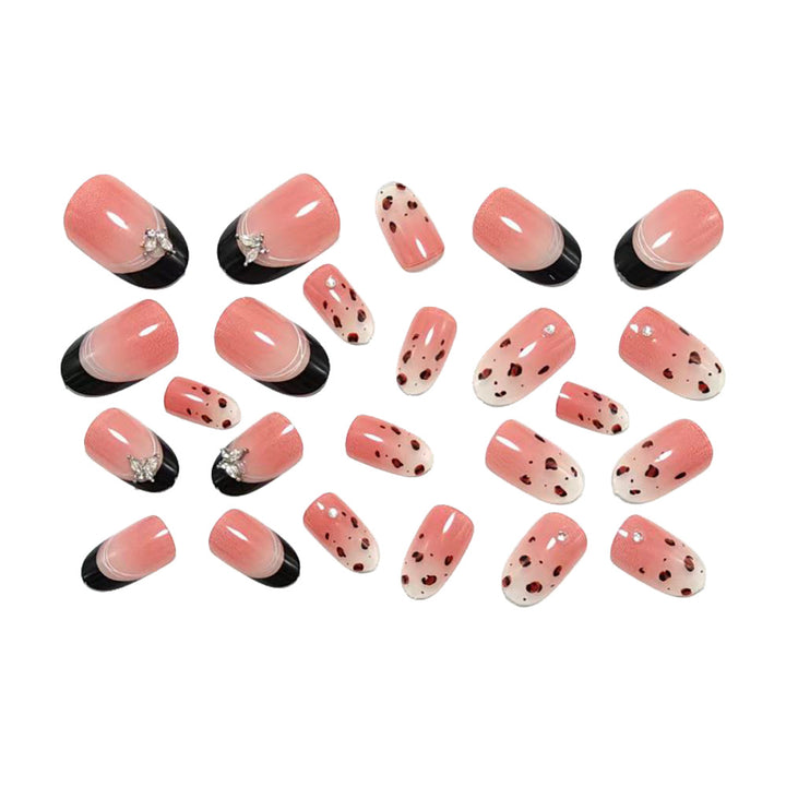 Exclusive artificial nails with dreamy heart and glitter effects Bowlift