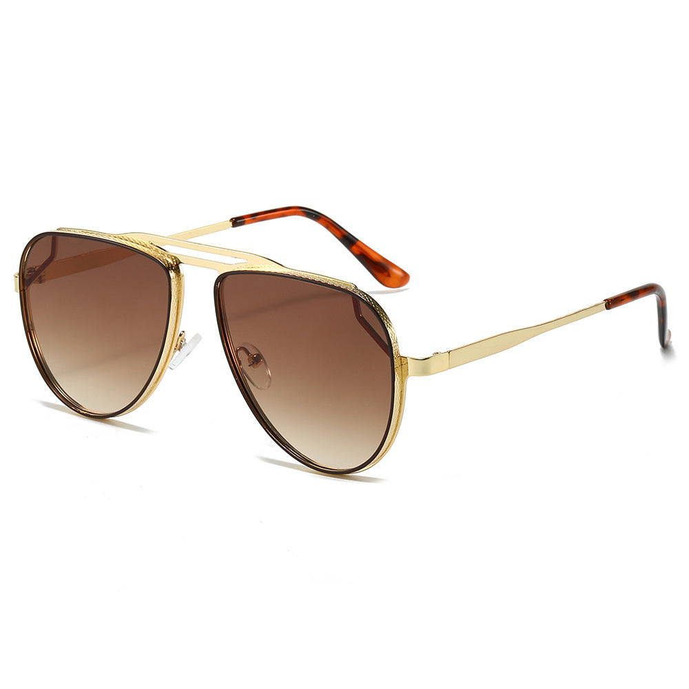 Ladies sunglasses with elegant frame Bowlift
