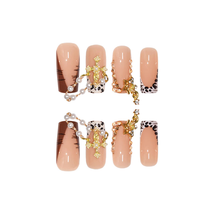 Ornate Decorative Nail Enhancements Bowlift