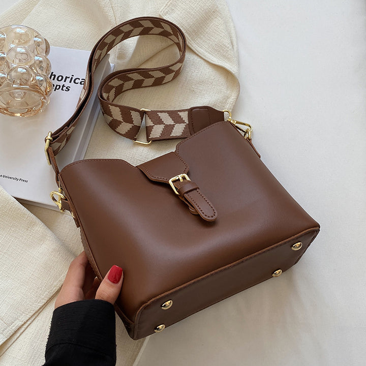 Vintage-Inspired Casual Crossbody Bag Bowlift