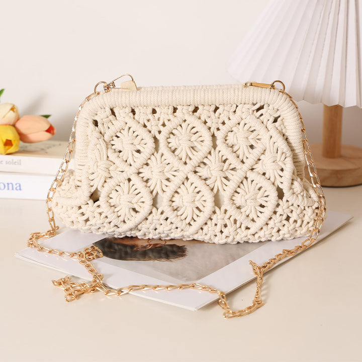 Hand-knotted shoulder bag in Boho style Bowlift