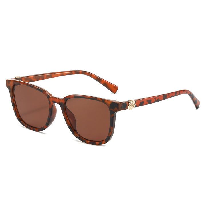 Vintage Cat-Eye Sunglasses Bowlift