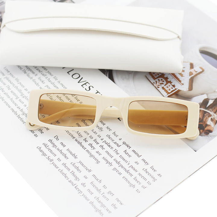 Women's fashion rectangular sunglasses with textured frame Bowlift