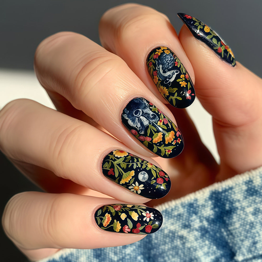 Seasonal Themed Press-On Nail Art Set Bowlift