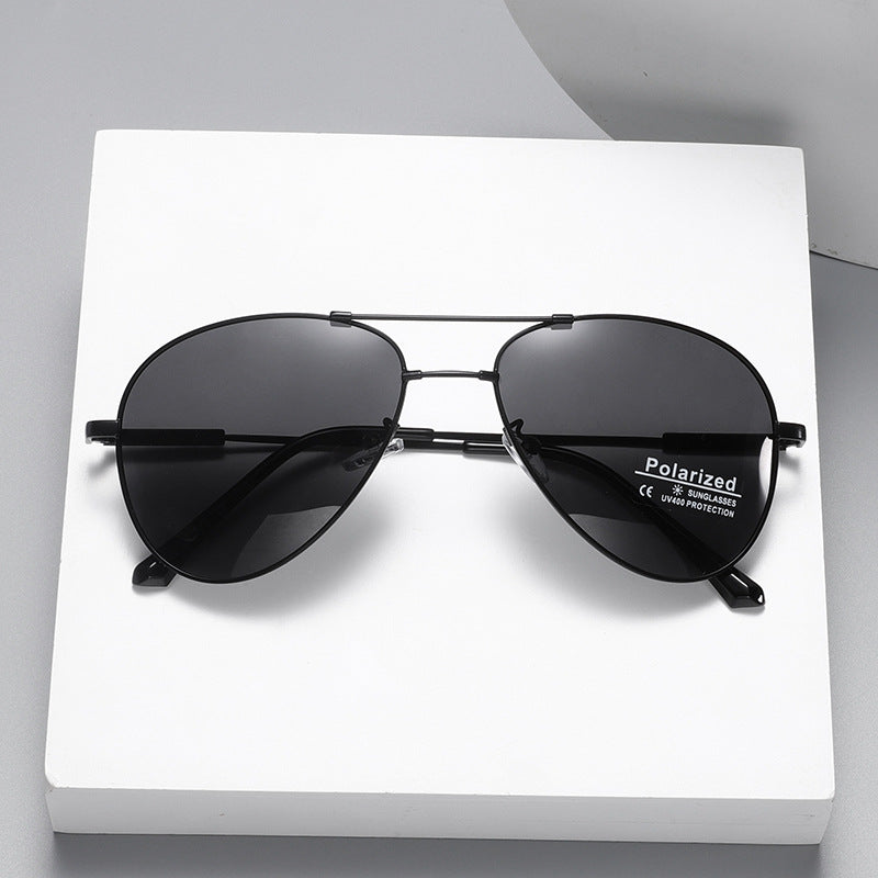 Men's polarized airplane sunglasses with ultra-light frame and UV protection Bowlift