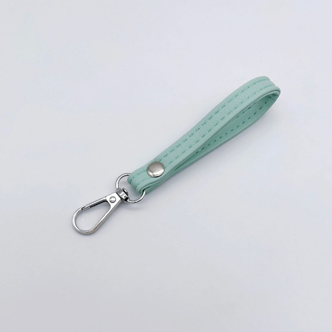 Classic Leather Keychain Bowlift