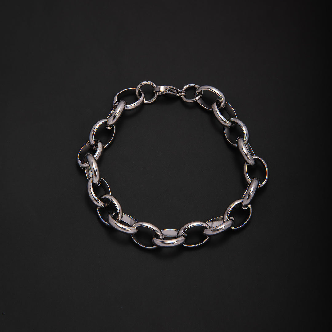 Contemporary Link Chain Necklace Bowlift