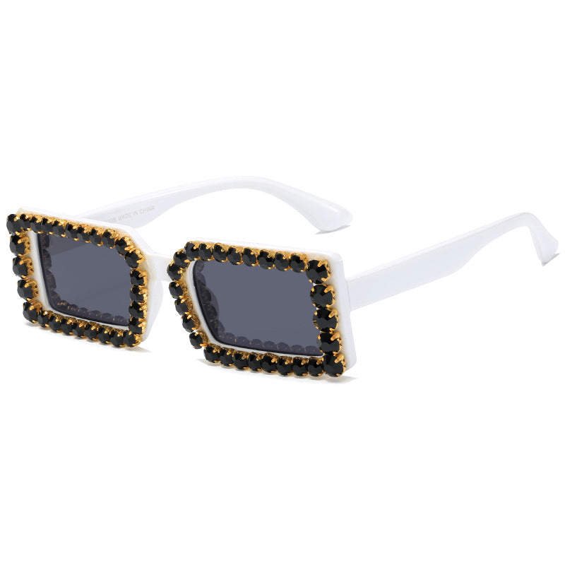 Women's fashionable sunglasses with glittering frame embellishment Bowlift