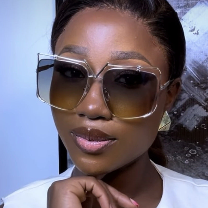 Women's futuristic oversized sunglasses with unique geometric frame Bowlift