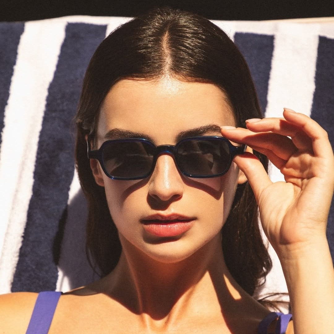 Women's fashionable sunglasses in a unique, contemporary design Bowlift