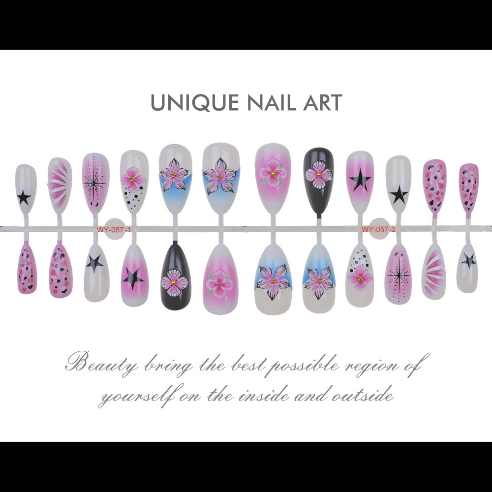 Decorative Press-On Nail Collection Bowlift