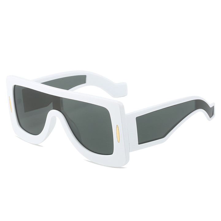 Ladies futuristic oversized sunglasses Bowlift