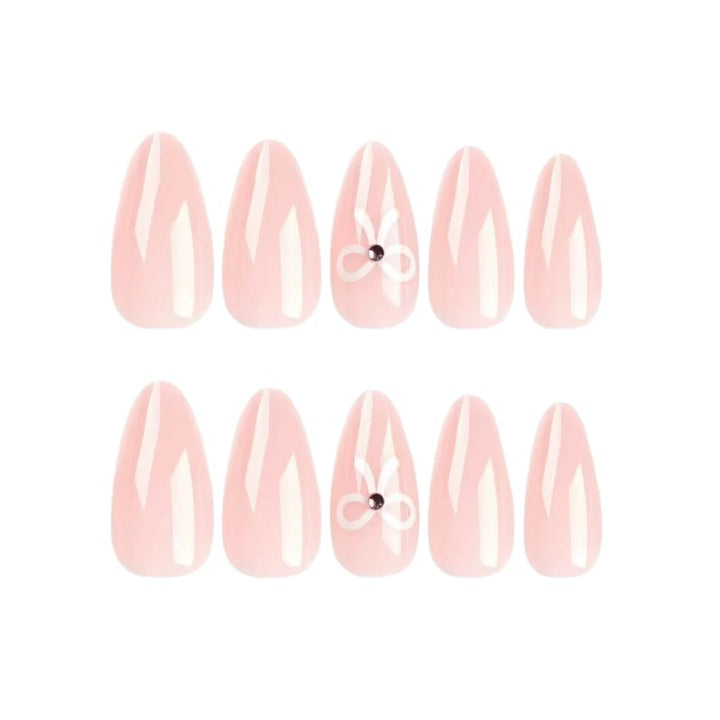 Artful Nail Decoration Bowlift