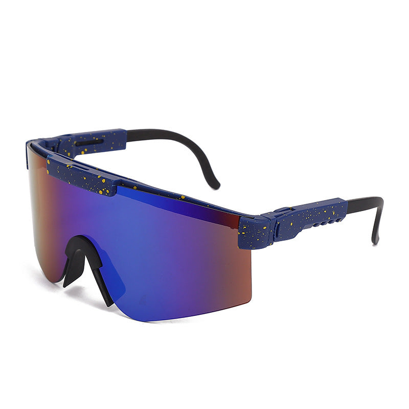 Women's Sporty Statement Sunglasses in Modern Design Bowlift