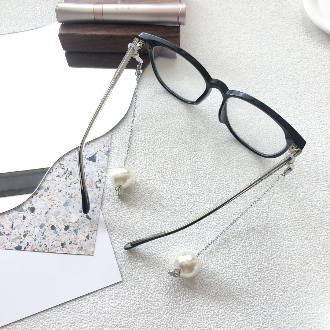 Elegant Pearl Drop Earrings Bowlift