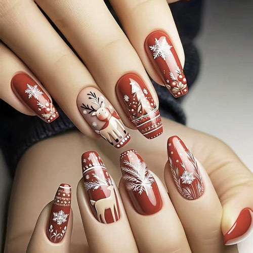 Seasonal Holiday-Themed Nail Art Bowlift
