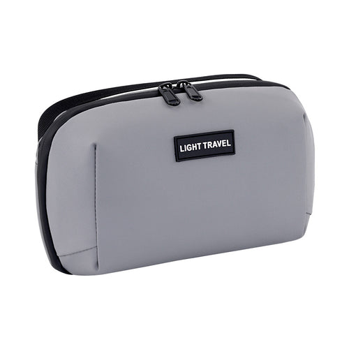 Cosmetic-transport bag with practical zipper and multifunctional interior Bowlift