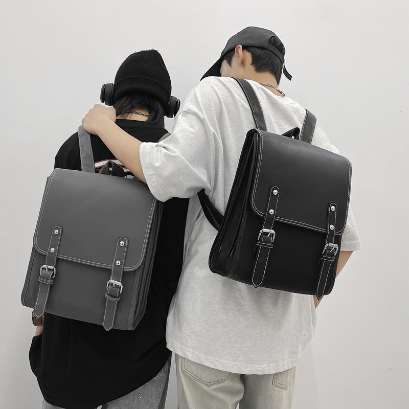 Urban Backpack with Robust Design and Practical Compartments Bowlift