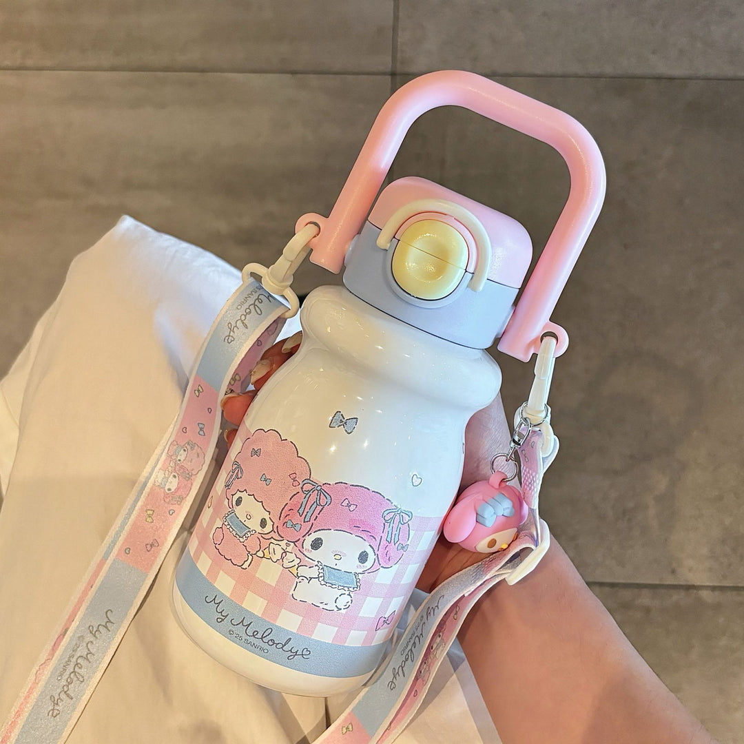 Women's water bottle with stylish Kuromi design Bowlift