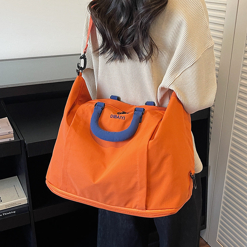 Versatile Multi-Compartment Travel Duffle Bag
