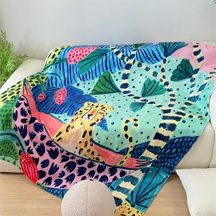 Artistic Jungle-Themed Throw Blanket