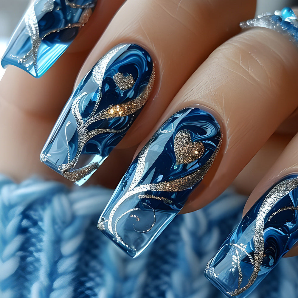 Nail set with floral designs Bowlift