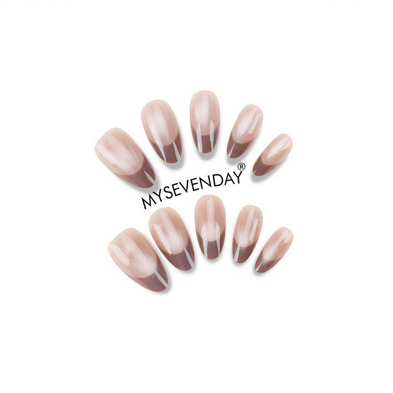 Elegant Press-On Nail Set with French Tip Design Bowlift