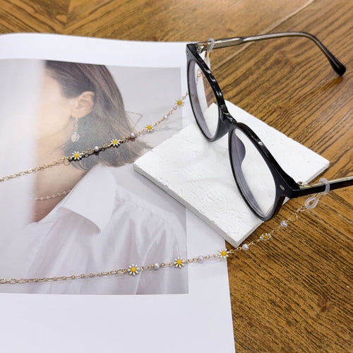 Floral Eyewear Chain Bowlift