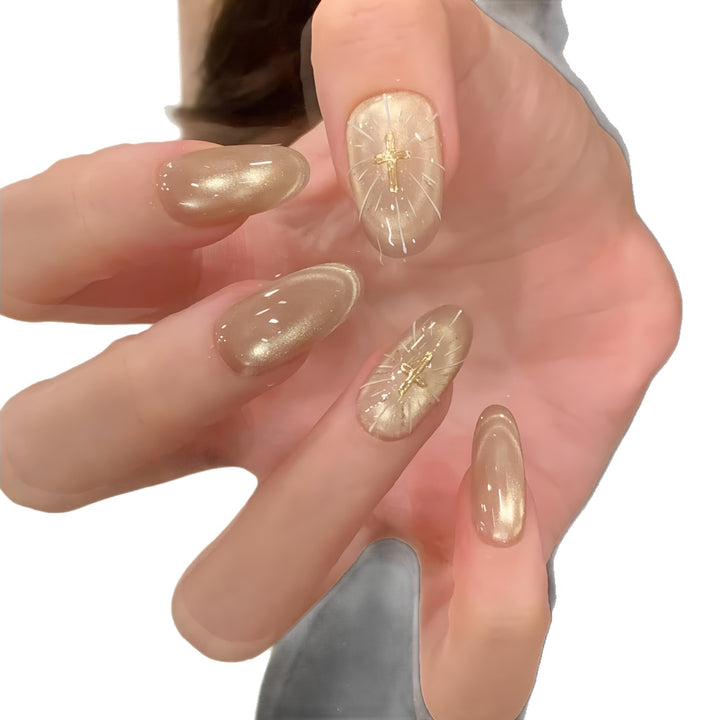 High-gloss artificial nails with filigree accents Bowlift