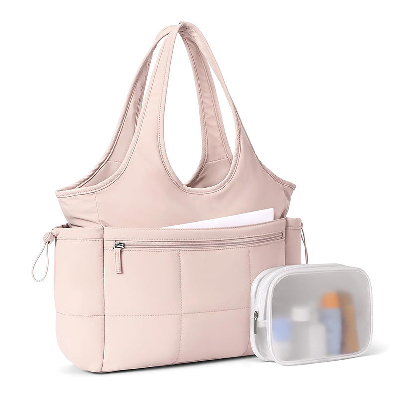 Fashionable and Functional Everyday Bag Bowlift
