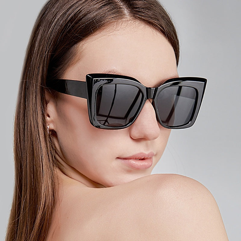 Women's fashionable sunglasses Bowlift