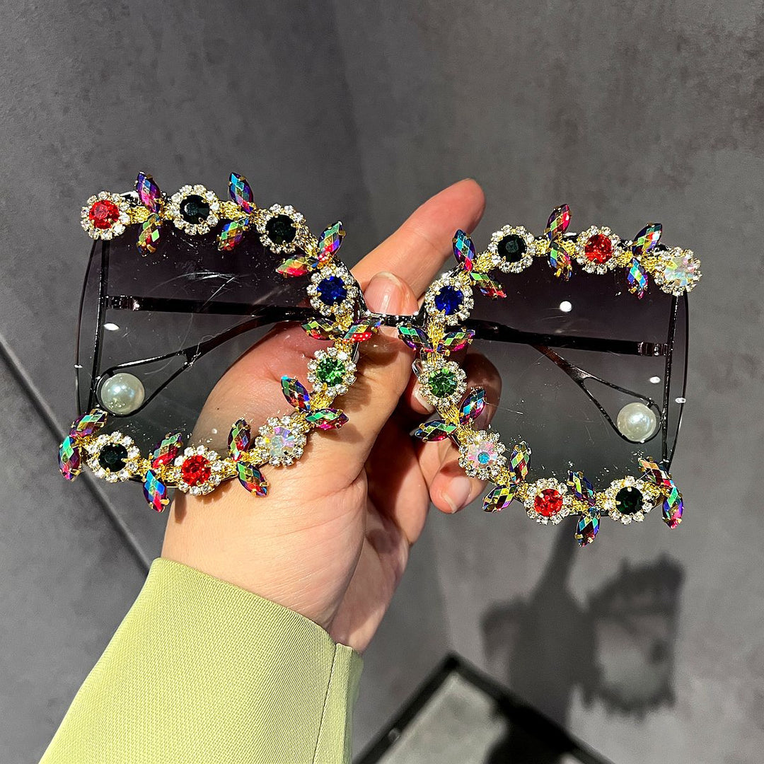 Women Trendy Sunglasses Bowlift