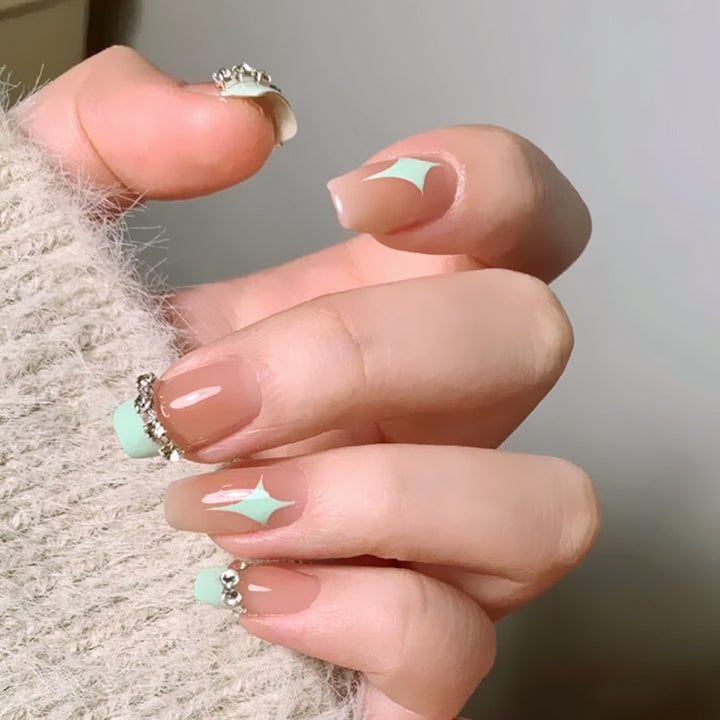 Acrylic nail set with elegant geometric decorations Bowlift