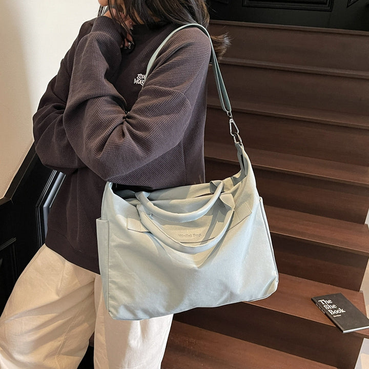 Versatile Travel Canvas Duffle Bag