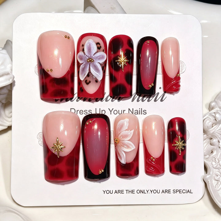 Artistic Floral Press-On Nail Set Bowlift