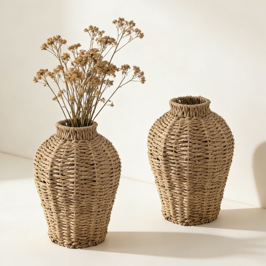 Decorative jug made of woven material Bowlift