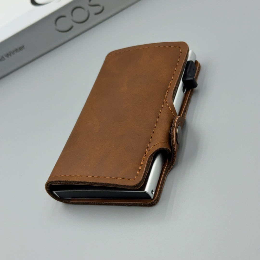 Carbon-Texture RFID Blocking Slim Card Wallet with Belt Clip Bowlift