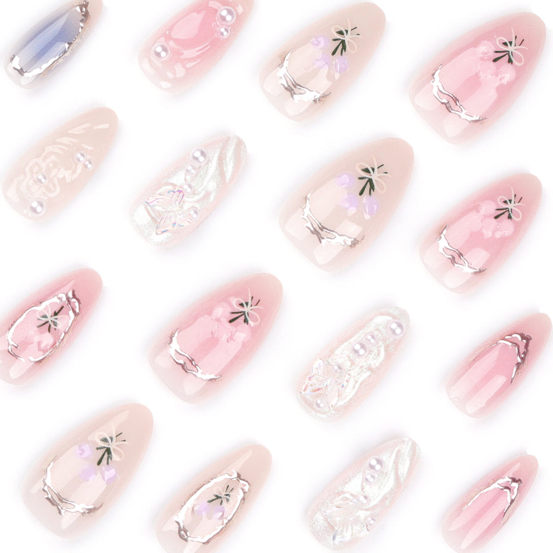 Artful nail extensions with elegant flower decoration Bowlift