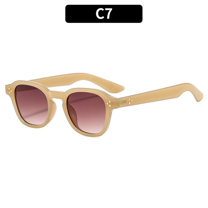 Retro-Inspired Wide Frame Sunglasses