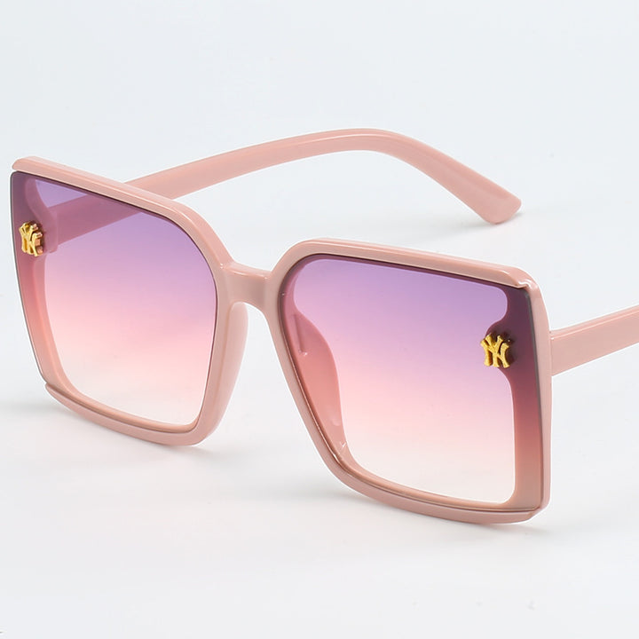 Women's Oversized Sunglasses with Elegant Lenses Bowlift