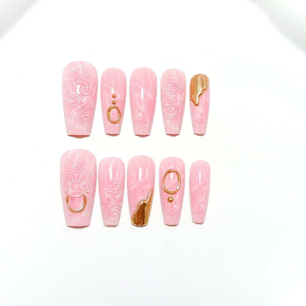 Elegant and Decorative Art Nails Bowlift