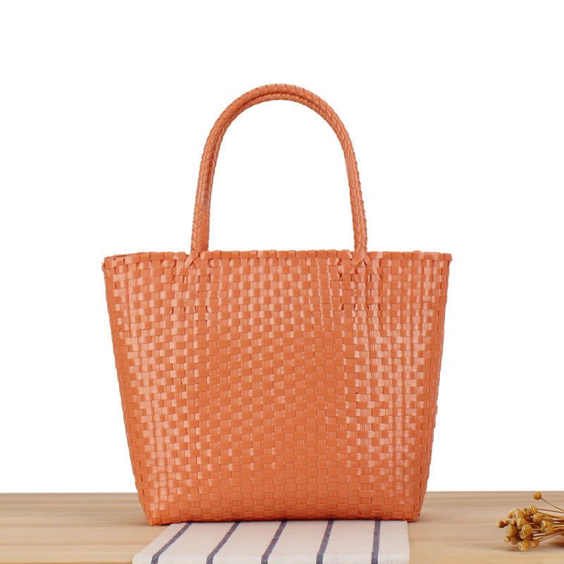 Fashionable beach bag with durable weave Bowlift