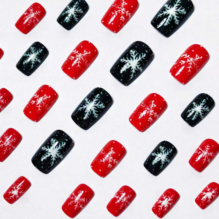 Themed Winter Holiday Nail Art Bowlift