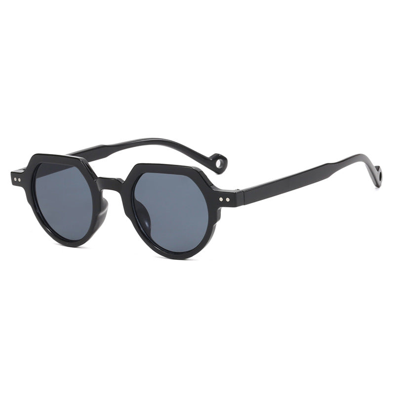 Women's geometric sunglasses with protective UV filter and sturdy frame Bowlift