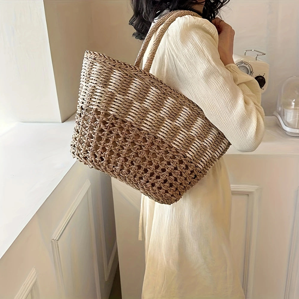 Basket bag with unique weaving structure Bowlift