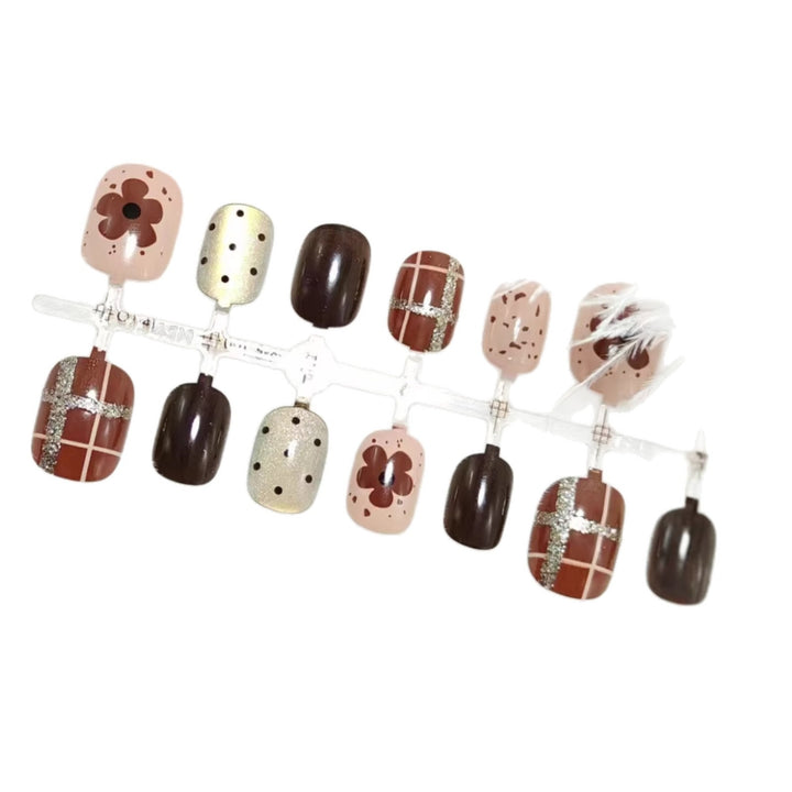 Creative Nail Art Set with Modern Designs Bowlift
