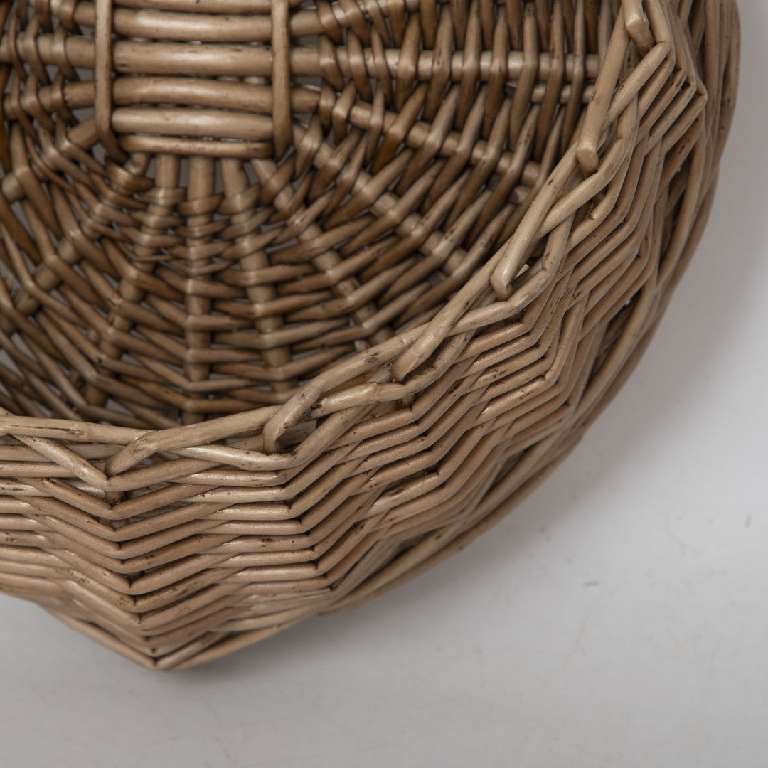 Heart-shaped decoration basket Bowlift